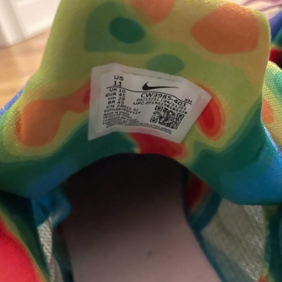 Nike Kyrie 4 Low Keep Sue Fresh Shoes CW3985 401 Racer Chlorine Blue Sz 11 main image 3